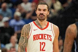 足球博彩-谢泼德：亚当斯最厉害的是沟通 他乐于指导队友 帮你成最好的自己