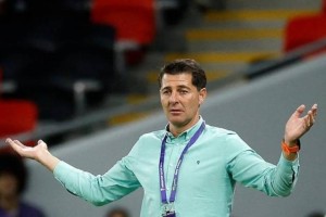 俱乐部世界杯-伊拉克总理亲自接见卡萨斯 受威胁主帅将继续执教